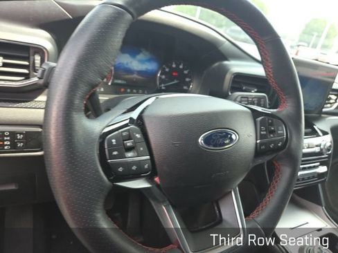 Used 2024 Ford Explorer ST-Line w/ Class IV Trailer Tow Package AWD/4WD image 11
