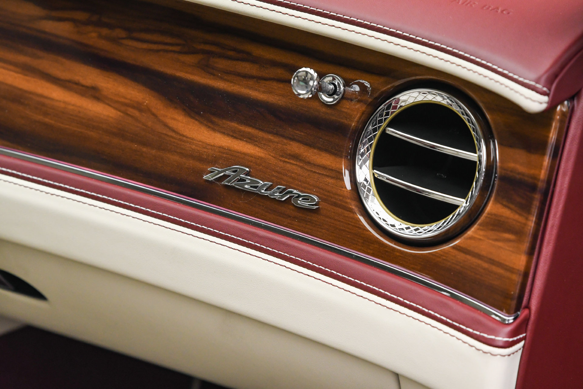 New 2026 Bentley Flying Spur V8 AWD/4WD image 45