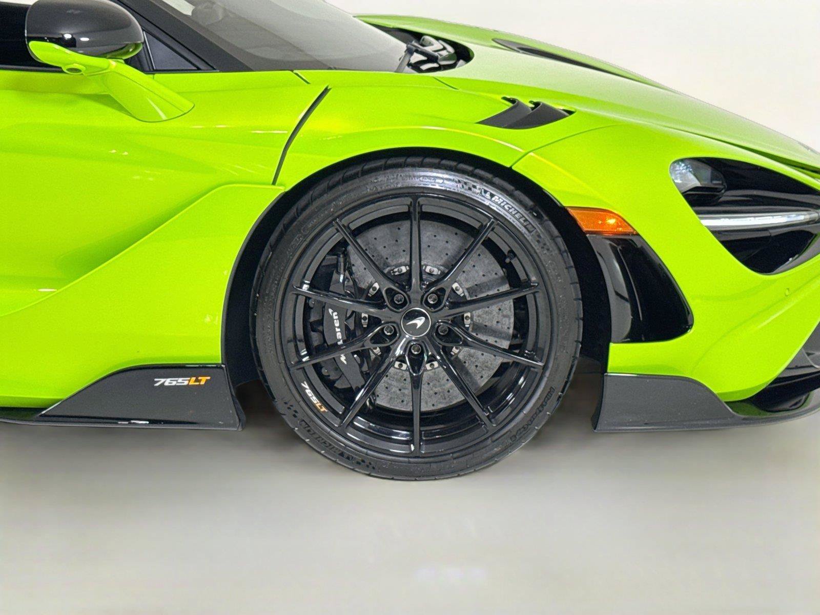 Used 2021 McLaren 765LT RWD image 34
