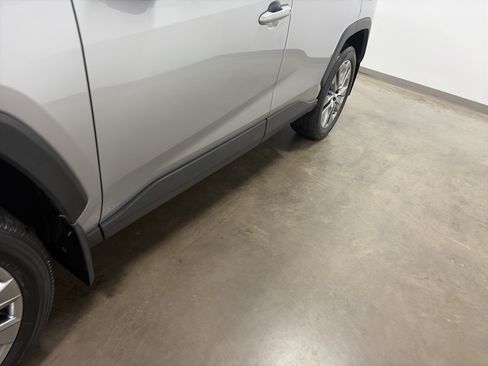 Used 2023 Toyota RAV4 XLE Premium AWD/4WD image 10