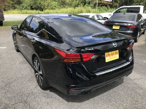 Used 2020 Nissan Altima 2.0 Platinum image 5