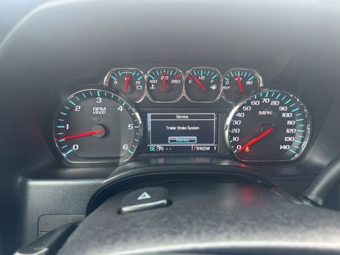 Used 2015 Chevrolet Silverado 2500 LTZ w/ LTZ Plus Package image 26