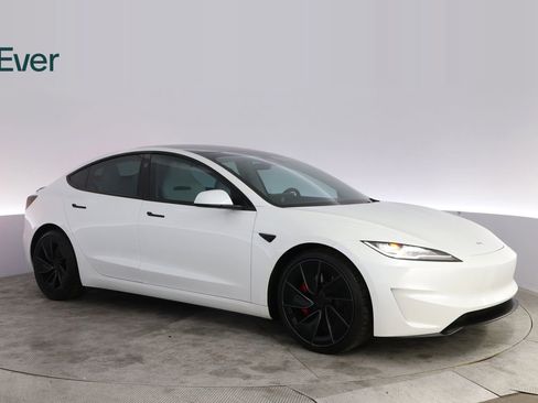 Used 2025 Tesla Model 3 Performance AWD/4WD image 14