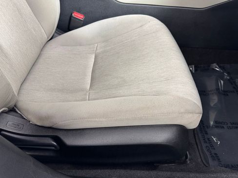 Used 2023 Honda Accord LX image 37