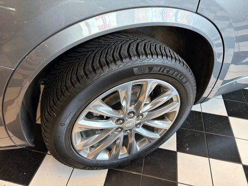 Used 2021 Cadillac XT6 Premium Luxury image 8