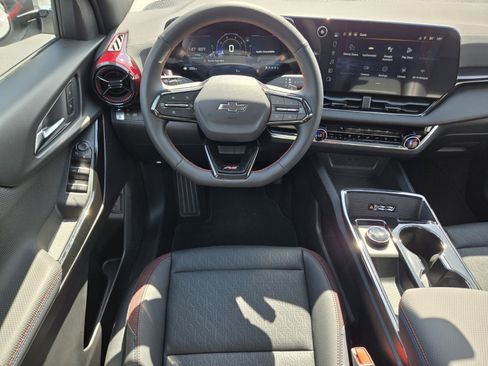 New 2026 Chevrolet Equinox RS w/ Safety and Technology Package image 11