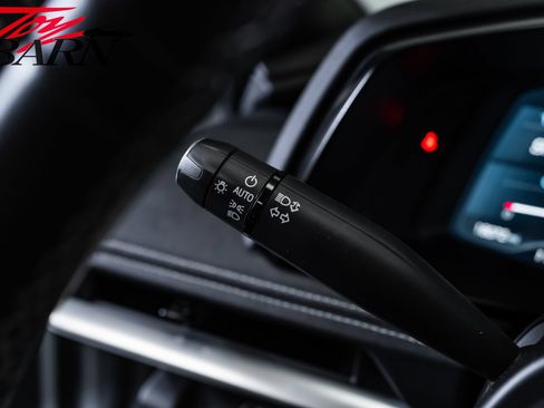 Used 2022 Chevrolet Corvette Stingray Preferred Cpe w/ Z51 Performance Package RWD image 40