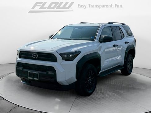 Certified 2026 Toyota 4Runner SR5 AWD/4WD image 4