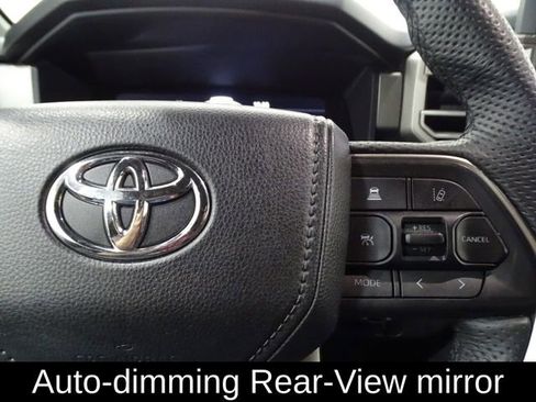 Used 2025 Toyota Tundra Limited image 24