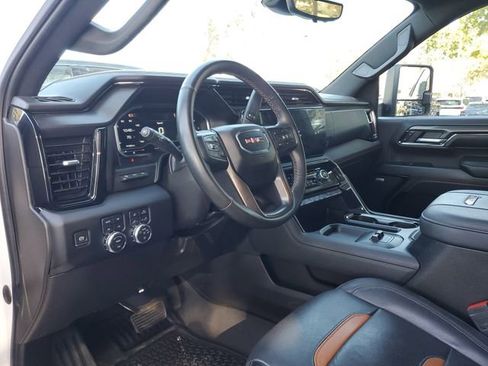 Used 2024 GMC Sierra 2500 AT4 w/ AT4 Premium Plus Package image 20