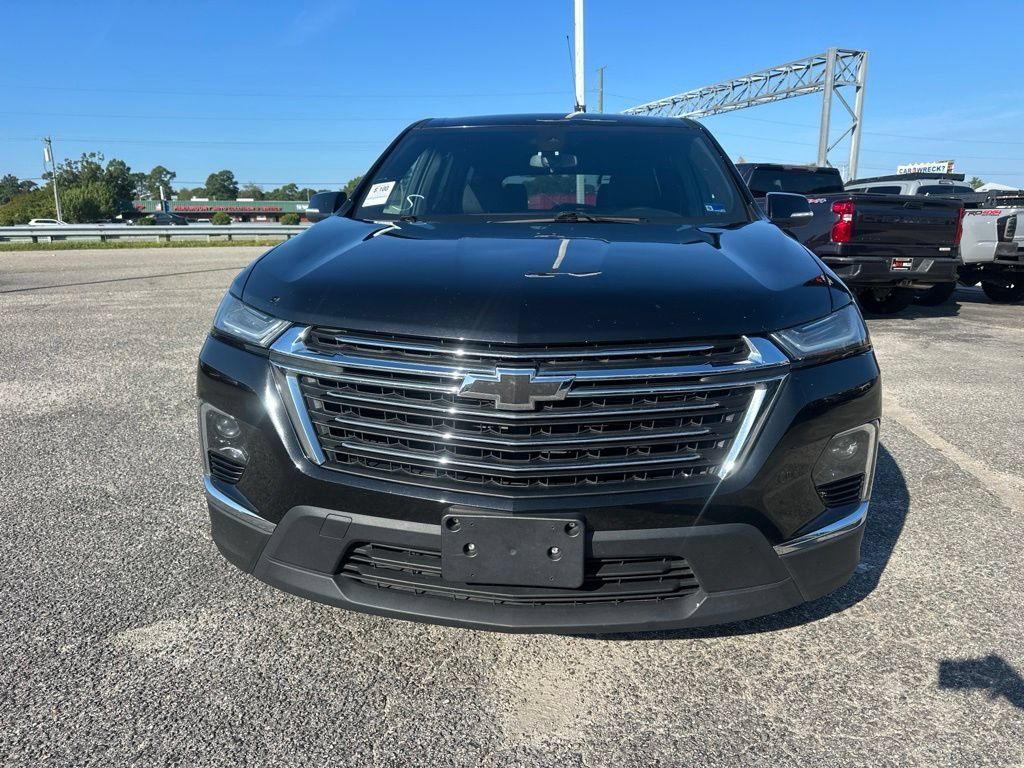 Used 2021 Chevrolet Traverse LT FWD image 8