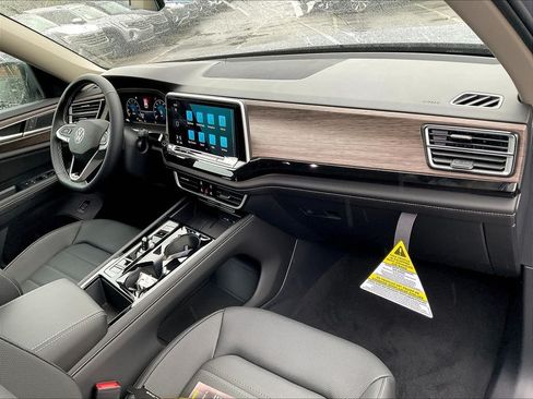 New 2026 Volkswagen Atlas SEL AWD/4WD image 10