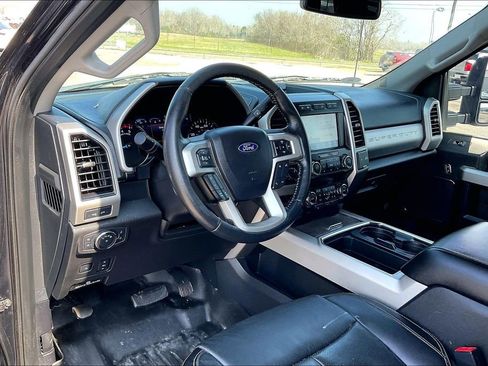 Used 2020 Ford F250 Lariat w/ Lariat Ultimate Package image 14