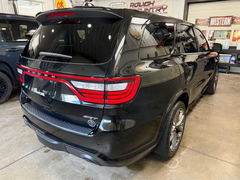 Used 2022 Dodge Durango SRT w/ Technology Group AWD/4WD image 5