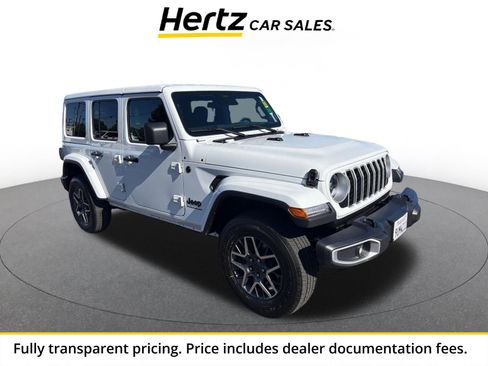 Used 2025 Jeep Wrangler Unlimited Sahara AWD/4WD image 1