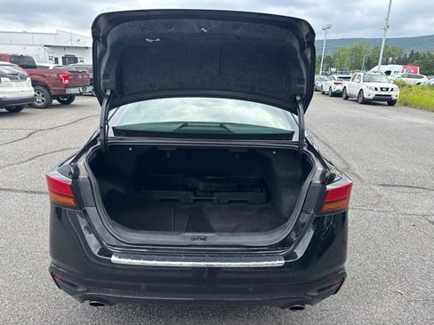 Certified 2023 Nissan Altima 2.5 SV w/ SV Premium Package AWD/4WD image 11