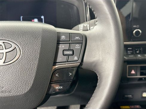 Used 2025 Toyota Camry LE w/ Convenience Package FWD image 19