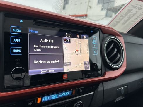 Certified 2019 Toyota Tacoma TRD Off-Road image 22