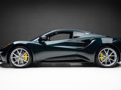 Used 2026 Lotus Emira RWD image 17