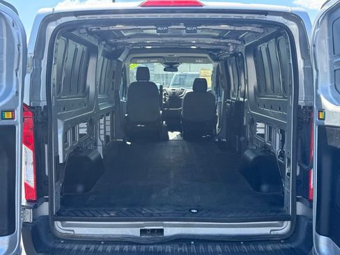 Used 2019 Ford Transit 150 148 Low Roof RWD image 21