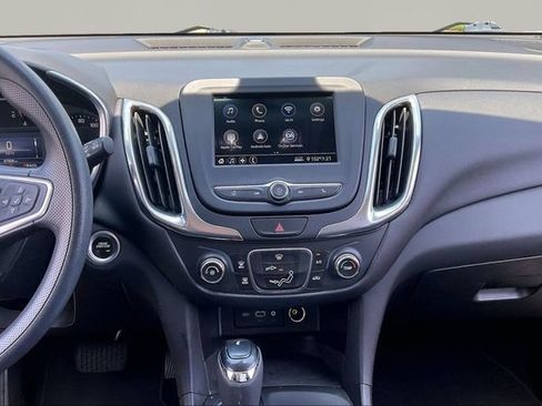 Used 2019 Chevrolet Equinox LT FWD image 7
