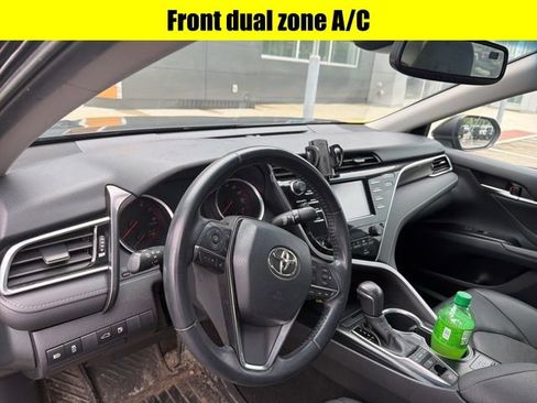 Used 2018 Toyota Camry XSE FWD image 12