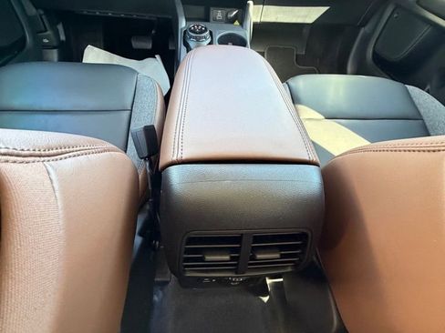 Used 2024 Ford Bronco Sport Outer Banks w/ Tech Package image 14