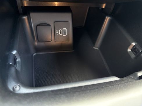 New 2025 Ford Explorer ST-Line image 29