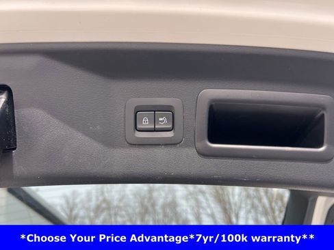 Used 2024 MAZDA CX-90 3.3 Turbo w/ Preferred Plus image 16