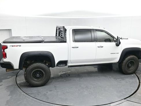 Used 2020 Chevrolet Silverado 2500 LTZ w/ Technology Package image 45
