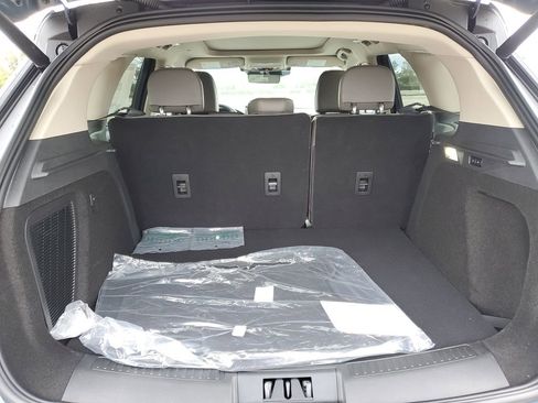 New 2026 Lincoln Corsair Reserve image 6