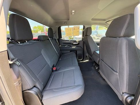 Used 2025 Chevrolet Silverado 1500 LT AWD/4WD image 21