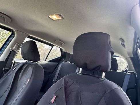 Certified 2024 Nissan Kicks SV FWD image 27