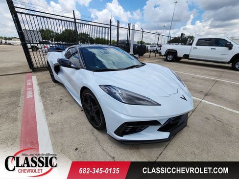 Used 2021 Chevrolet Corvette Stingray Preferred Conv w/ Z51 Performance Package RWD image 1