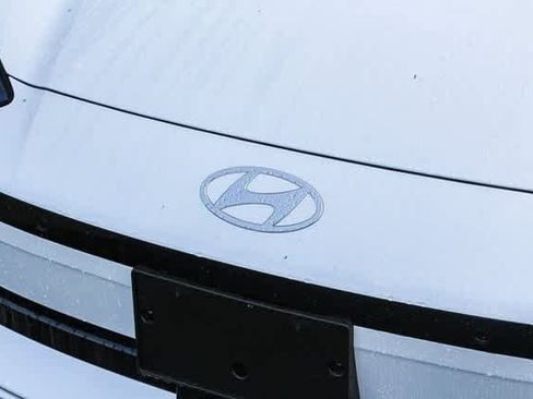 New 2025 Hyundai Ioniq 6 SEL image 13