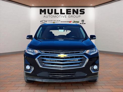 Used 2021 Chevrolet Traverse High Country image 2