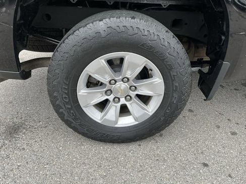 Used 2021 Chevrolet Silverado 1500 LT image 20