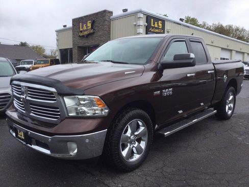 Used 2015 RAM 1500 Big Horn AWD/4WD image 1