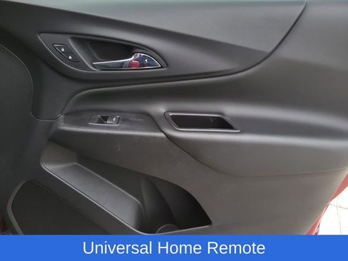 Used 2020 Chevrolet Equinox LT image 8