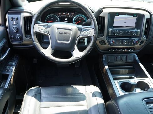 Used 2019 GMC Sierra 2500 Denali AWD/4WD image 21