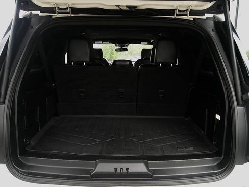 Used 2019 Ford Expedition Max Limited w/ Driver Assistance Package AWD/4WD image 8