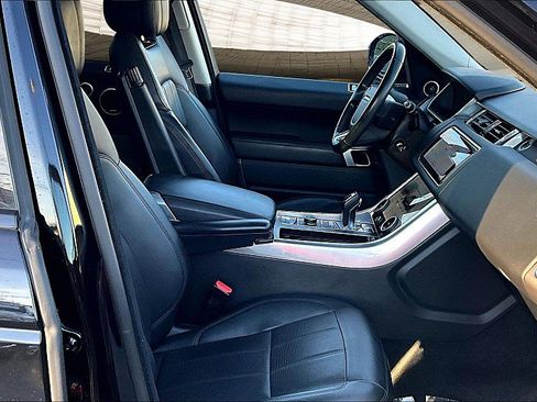 Used 2020 Land Rover Range Rover Sport HSE image 7