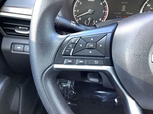 Used 2024 Nissan Altima 2.5 SV image 21