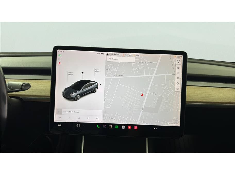 Used 2018 Tesla Model 3 Long Range RWD image 34