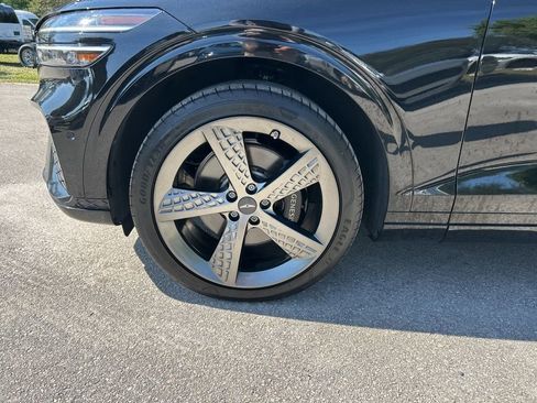 Used 2023 Genesis GV70 2.5T w/ Sport Prestige Package image 54