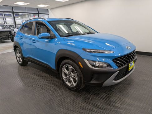 Used 2023 Hyundai Kona SEL w/ Cargo Package AWD/4WD image 3