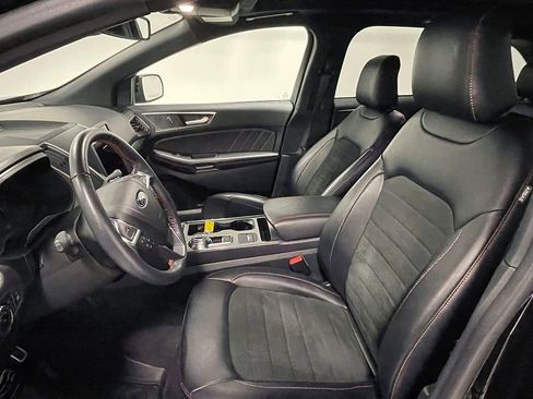 Used 2023 Ford Edge ST-Line image 3