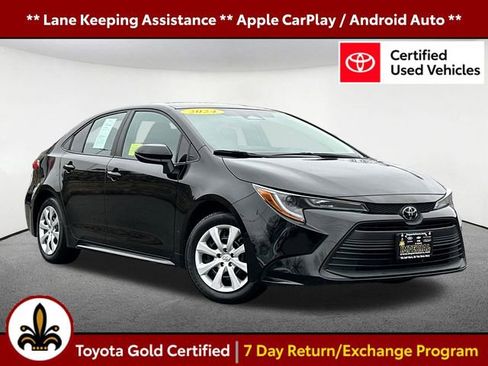Certified 2024 Toyota Corolla LE image 1