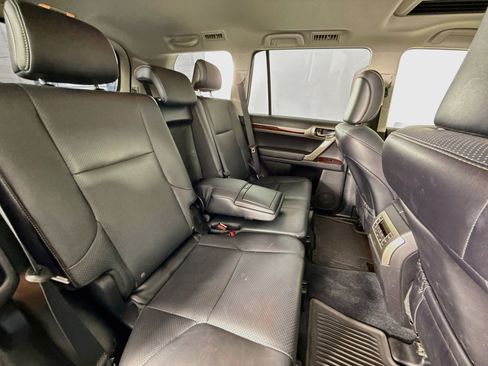 Used 2015 Lexus GX 460 Luxury AWD/4WD image 26