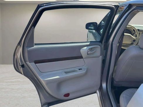 Used 2005 Chevrolet Impala LS w/ Preferred Equipment Group image 13